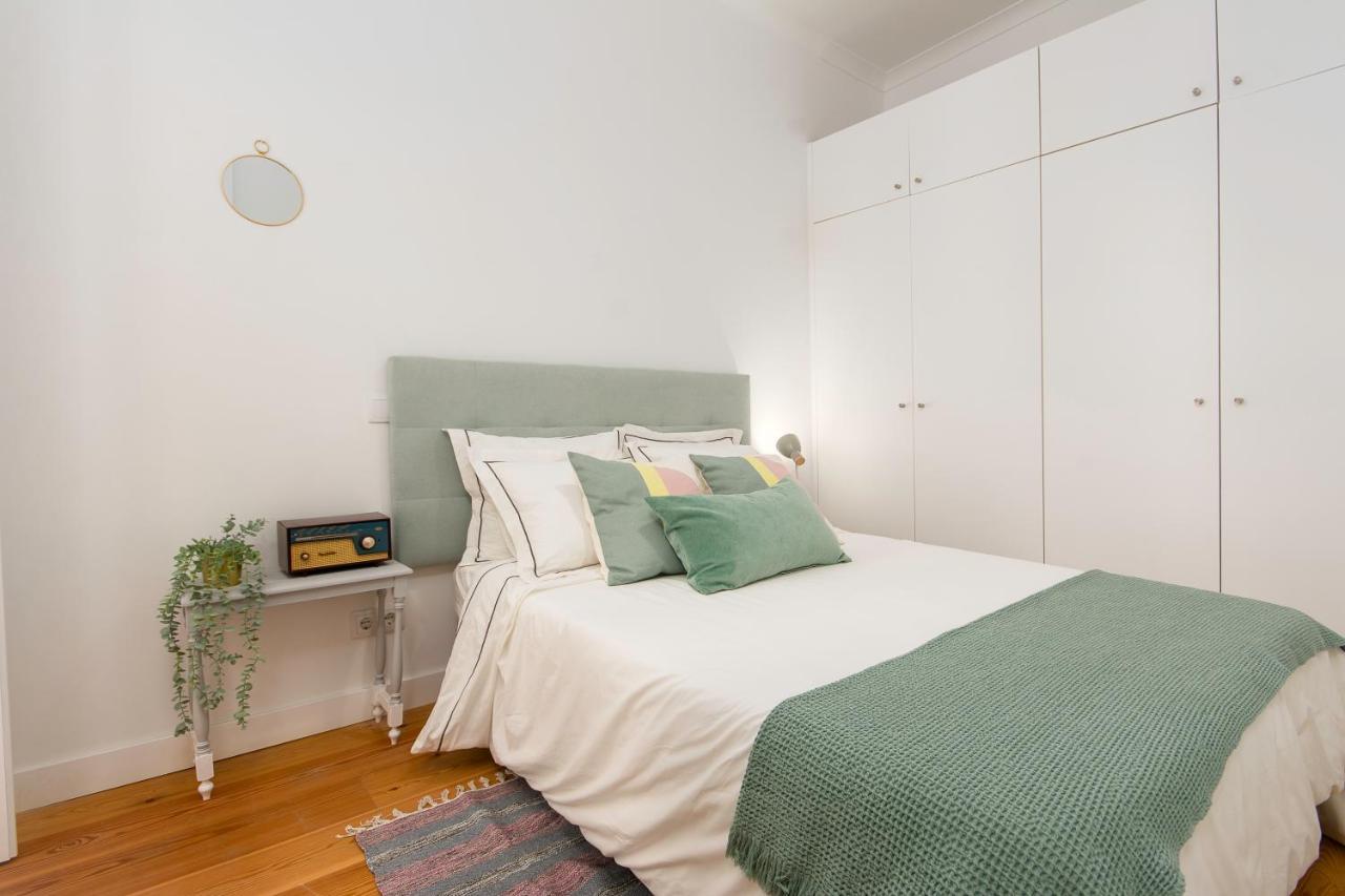 Charming Apartment In Private Condominium At Graca Lisboa Eksteriør bilde